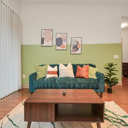 Beautiful Unit Near Med Center W/ Shopping Center Apartment Хюстън Екстериор снимка